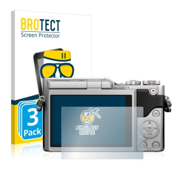 Front side of a product packaging with the brand logo BROTECT. Next to it is the device Panasonic Lumix DC-GX800 shown with th