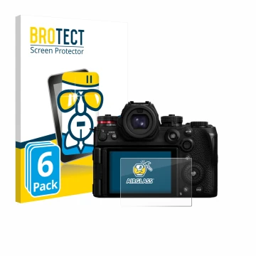 Front side of a product packaging with the brand logo BROTECT. Next to it is the device Panasonic Lumix DC-S1II shown with the