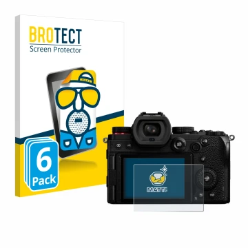 Front side of a product packaging with the brand logo BROTECT. Next to it is the device Panasonic Lumix DC-S5 shown with the c