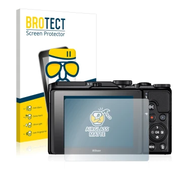 Front side of a product packaging with the brand logo BROTECT. Next to it is the device Nikon Coolpix A900 shown with the corr