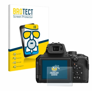 Front side of a product packaging with the brand logo BROTECT. Next to it is the device Nikon Coolpix P950 shown with the corr