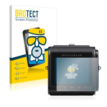 Front side of a product packaging with the brand logo BROTECT. Next to it is the device Hasselblad 907X 50C shown with the cor