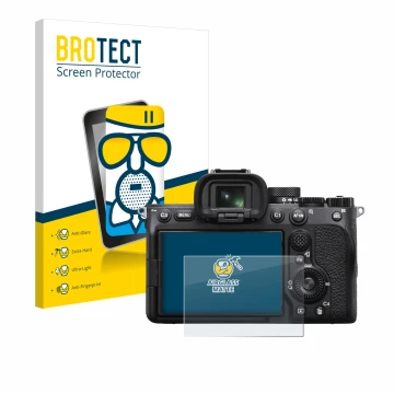 Front side of a product packaging with the brand logo BROTECT. Next to it is the device Sony Alpha 7 IV shown with the corresp