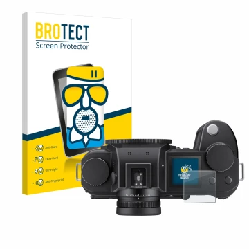 Front side of a product packaging with the brand logo BROTECT. Next to it is the device Leica SL3 (top plate display) shown wi