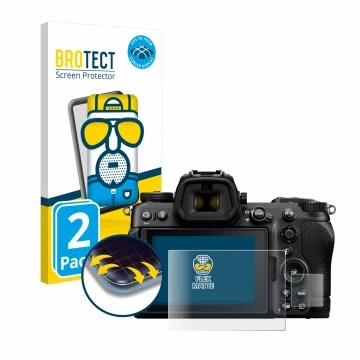 Front side of a product packaging with the brand logo BROTECT. Next to it is the device Nikon Z6 III shown with the correspond