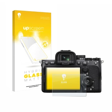 Front side of a product packaging with the brand logo upscreen. Next to it is the device Sony Alpha 7 IV shown with the corres
