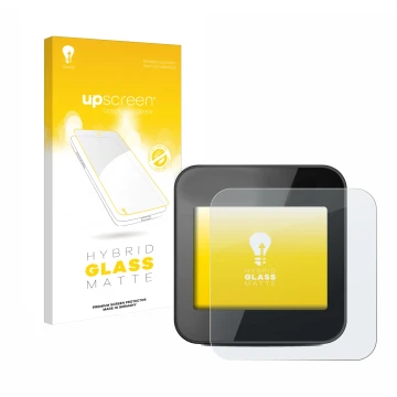 Front side of a product packaging with the brand logo upscreen. Next to it is the device Cycplus GPS G1 shown with the corresp