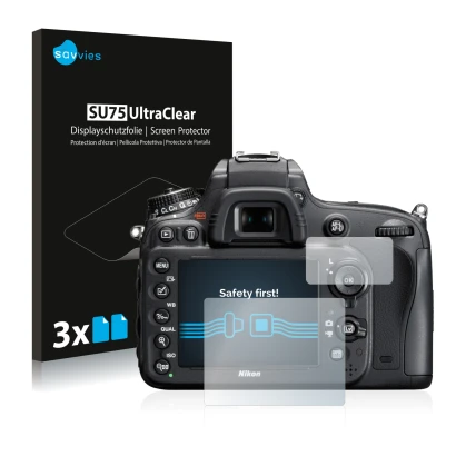 Front side of a product packaging with the brand logo Savvies. Next to it is the device Nikon D610 shown with the correspondin