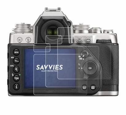 Image of the device Nikon Df with a wide variety of screen protectors.