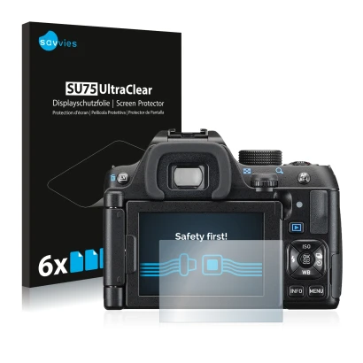 Front side of a product packaging with the brand logo Savvies. Next to it is the device Pentax K-70 shown with the correspondi