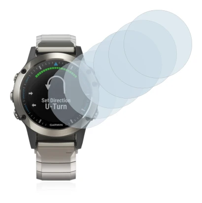 Image of the device Garmin quatix 5 with a wide variety of screen protectors.