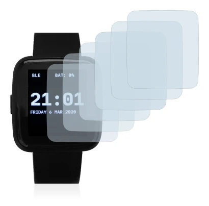 Image of the device Pine64 PineTime with a wide variety of screen protectors.