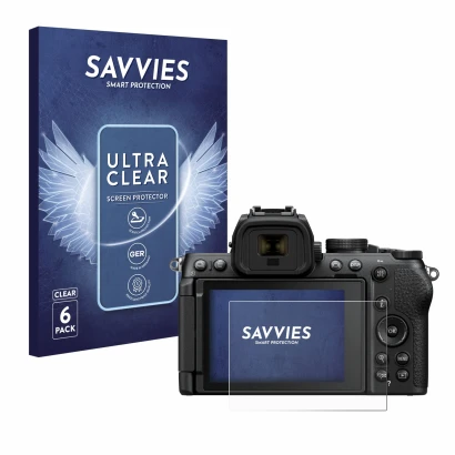 Front side of a product packaging with the brand logo Savvies. Next to it is the device Nikon Z50 II shown with the correspond