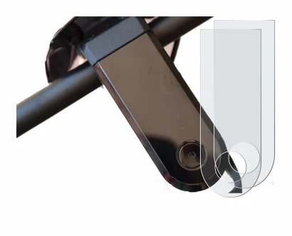 Image of the device NIU KQi3 Max with a wide variety of screen protectors.