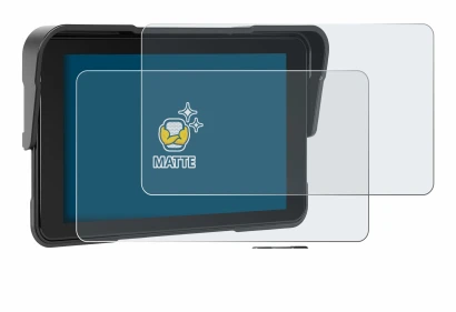 Image of the device Sixwin P2 5" with a wide variety of screen protectors.