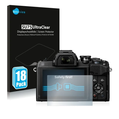 Front side of a product packaging with the brand logo Savvies. Next to it is the device Olympus OM-D E-M10 Mark IV shown with 