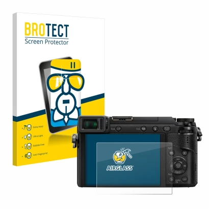 Front side of a product packaging with the brand logo BROTECT. Next to it is the device Panasonic Lumix DMC-GX80 shown with th