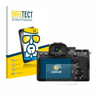 Front side of a product packaging with the brand logo BROTECT. Next to it is the device Sony Alpha 7 IV shown with the corresp