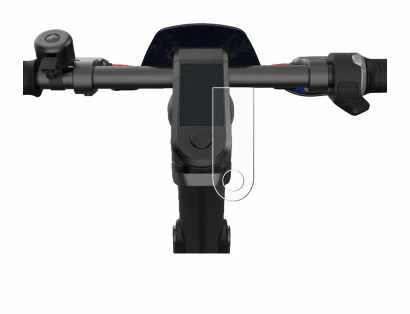 Image of the device NIU KQi3 Pro with a wide variety of screen protectors.