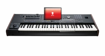 Image of the device KORG Pa5X with a wide variety of screen protectors.