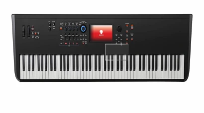 Image of the device Yamaha MODX8+ with a wide variety of screen protectors.