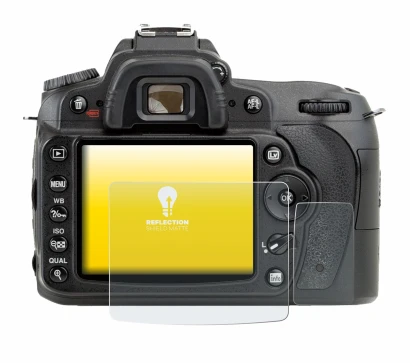 Image of the device Nikon D90 with a wide variety of screen protectors.
