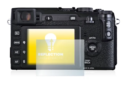Image of the device Fujifilm X-E1 with a wide variety of screen protectors.