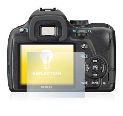 Image of the device Pentax K-50 with a wide variety of screen protectors.