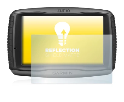 Image of the device Garmin zumo 590LM with a wide variety of screen protectors.