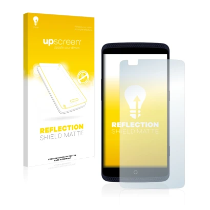 Front side of a product packaging with the brand logo upscreen. Next to it is the device ZTE Axon Elite shown with the corresp