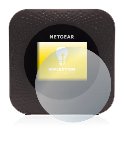 Image of the device Netgear Nighthawk M1 with a wide variety of screen protectors.