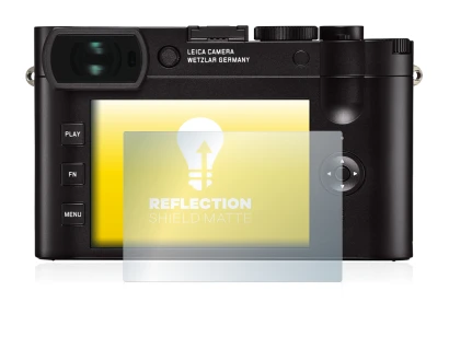 Image of the device Leica Q2 with a wide variety of screen protectors.
