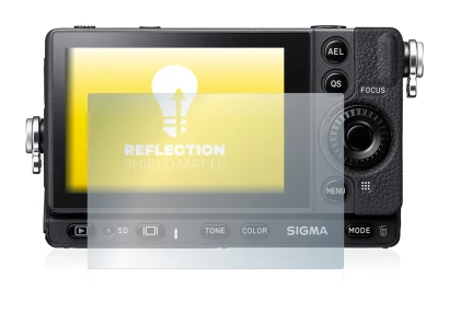 Image of the device Sigma FP with a wide variety of screen protectors.