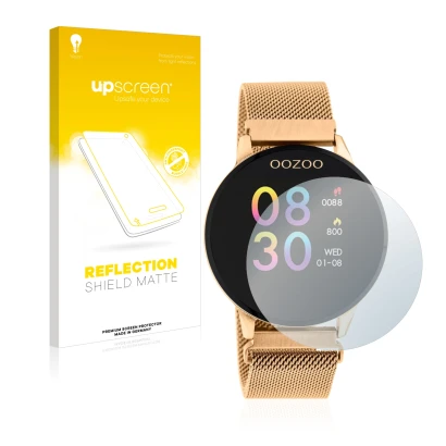 Front side of a product packaging with the brand logo upscreen. Next to it is the device Oozoo Q00117 shown with the correspon