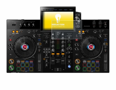Image of the device Pioneer XDJ-RX3 with a wide variety of screen protectors.