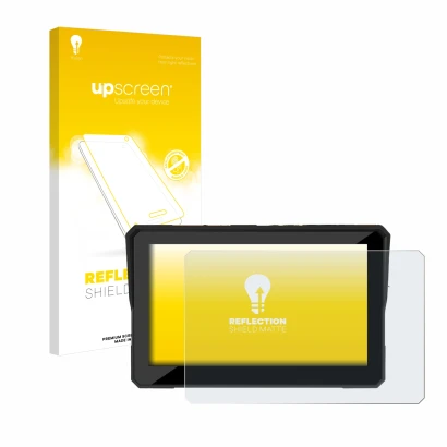 Front side of a product packaging with the brand logo upscreen. Next to it is the device Carpuride W502 5" shown with the corr