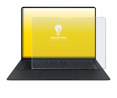 Image of the device Huawei MateBook X Pro 2024 with a wide variety of screen protectors.