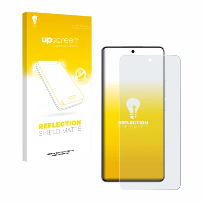 Front side of a product packaging with the brand logo upscreen. Next to it is the device realme 15 Pro shown with the correspo
