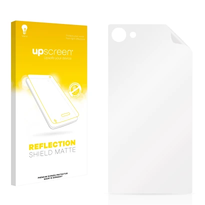Front side of a product packaging with the brand logo upscreen. Next to it is the corresponding screen protector.