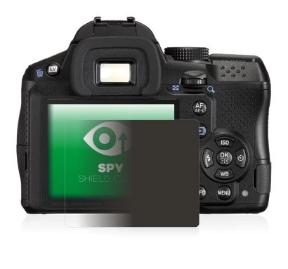 Image of the device Pentax K-30 with a wide variety of screen protectors.