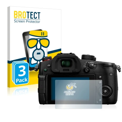 Front side of a product packaging with the brand logo BROTECT. Next to it is the device Panasonic Lumix DC-GH5 II shown with t