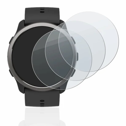 Image of the device Suunto 5 Peak with a wide variety of screen protectors.