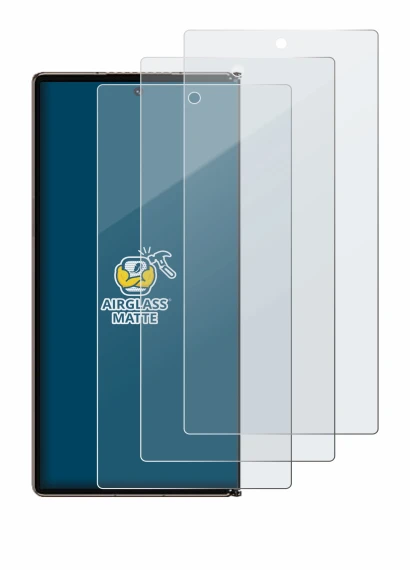 Image of the device Huawei Mate XT Ultimate with a wide variety of screen protectors.