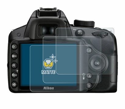 Image of the device Nikon D3200 with a wide variety of screen protectors.