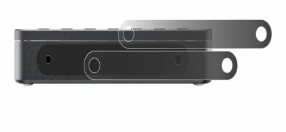 Image of the device FiiO DM13 BT with a wide variety of screen protectors.
