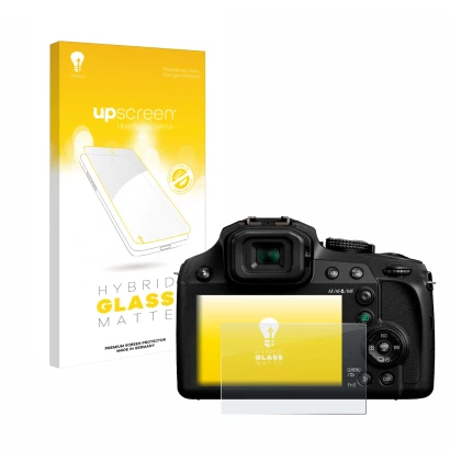 Front side of a product packaging with the brand logo upscreen. Next to it is the device Panasonic Lumix DC-FZ82 shown with th