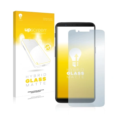 Front side of a product packaging with the brand logo upscreen. Next to it is the device OnePlus 5T shown with the correspondi