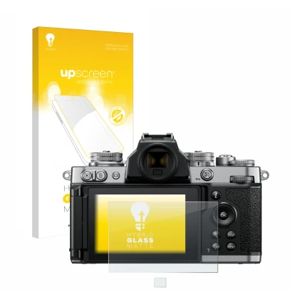 Front side of a product packaging with the brand logo upscreen. Next to it is the device Nikon Z fc shown with the correspondi