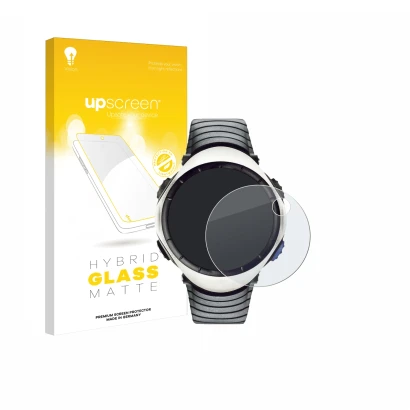 Front side of a product packaging with the brand logo upscreen. Next to it is the device Suunto Regatta shown with the corresp