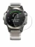 Image of the device Garmin quatix 5 with a wide variety of screen protectors.